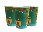 Dino-Pappbecher (10 Stück).)